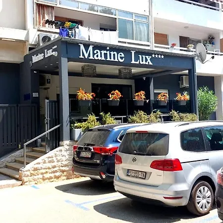Apartment Marine Lux Pula