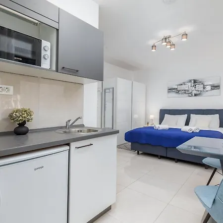 Marine Lux Apartment *