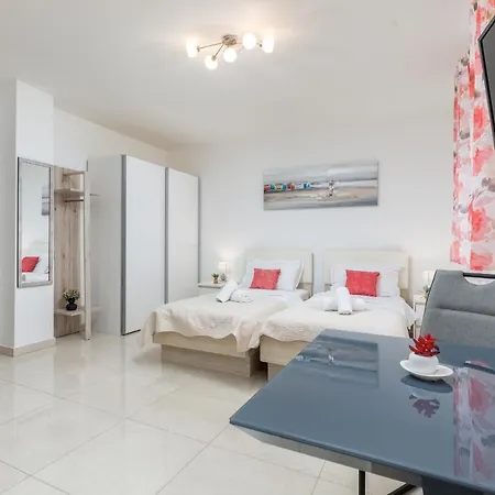 Apartment Marine Lux *