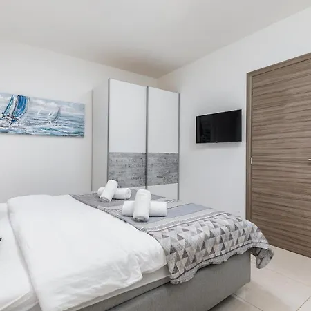 Marine Lux Apartment Pula