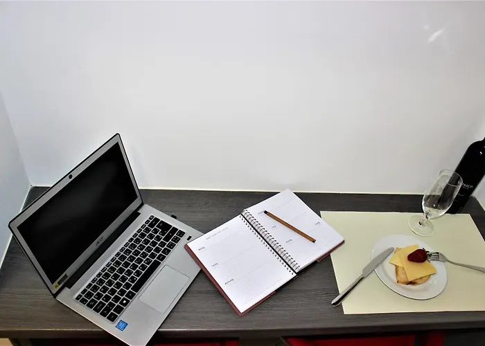 Marine Lux 아파트 풀라