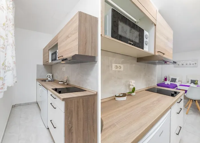 Marine Lux 아파트