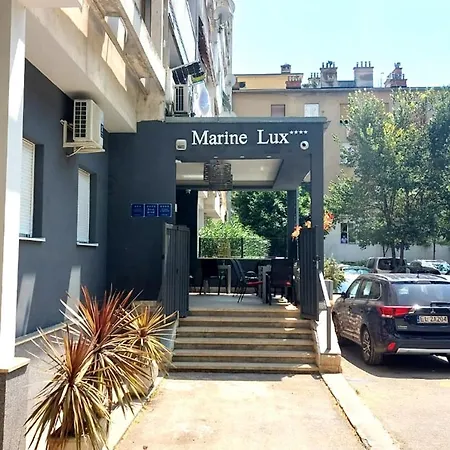 Lägenhet Marine Lux