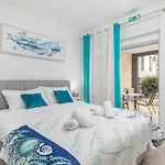 Apartment Marine Lux Pula