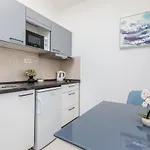 Marine Lux Apartment *