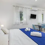Marine Lux Apartment